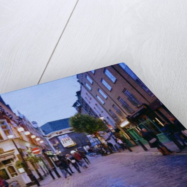 London, 2013 by Carli Choi