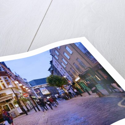 London, 2013 by Carli Choi