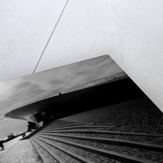 Sun by the Tejo, 2018 by Guilherme Pontes