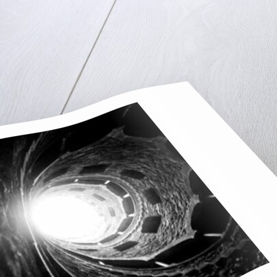 Luz no Poço Iniciático, 2018 by Guilherme Pontes