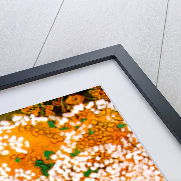 Flowers in Chinese Vase, 2016 by Linda Arthurs