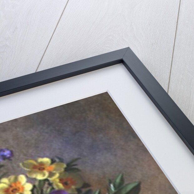 AB/217 Forget-me-nots and primulas in glass vase by Albert Williams