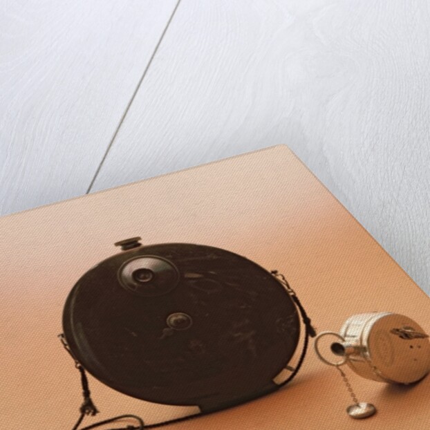 Detective cameras: 'Stoin' Waistcoat, 1899 and 'Ticka', 1907 by School English