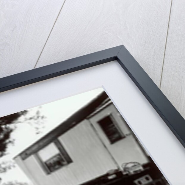 Larry at home, S. Georgia, 2006 by James Galloway