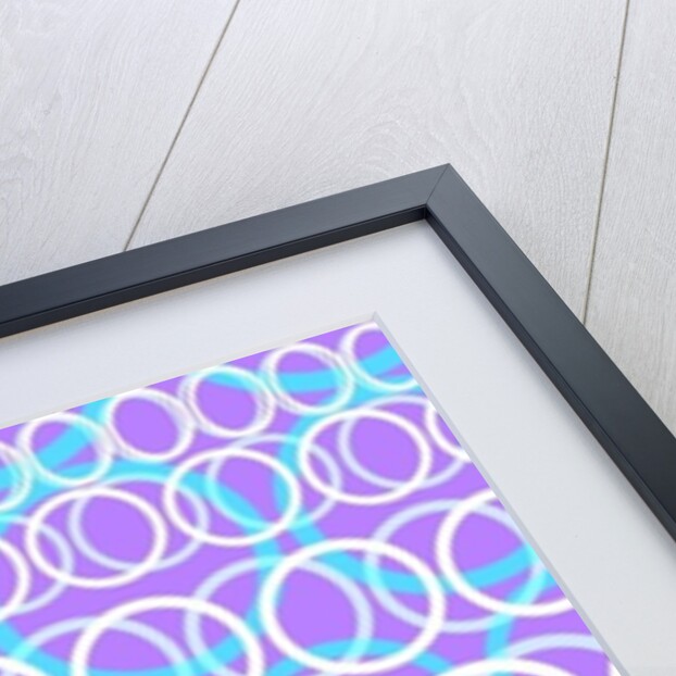 Round Cirlces by Louisa Hereford