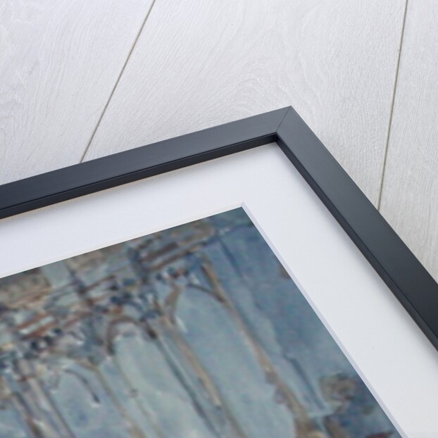 Palace Gate, Gujarat by Lucy Willis