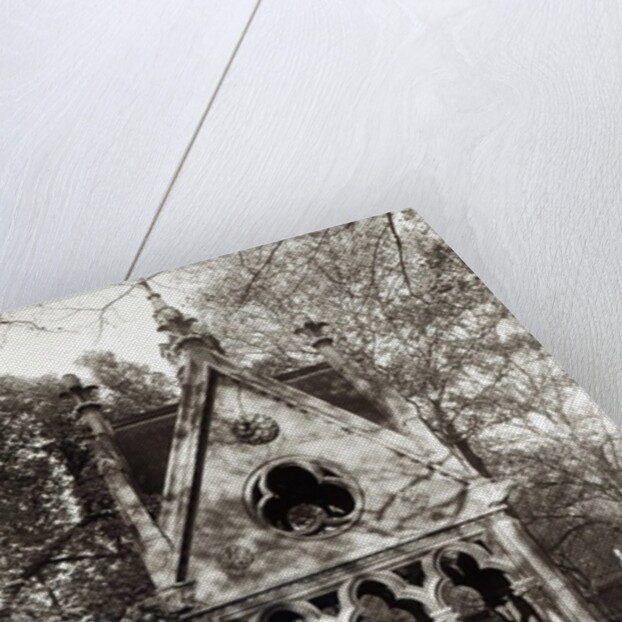 The Tomb of Abelard and Heloise, built in 1817 by Alexandre Marie Lenoir