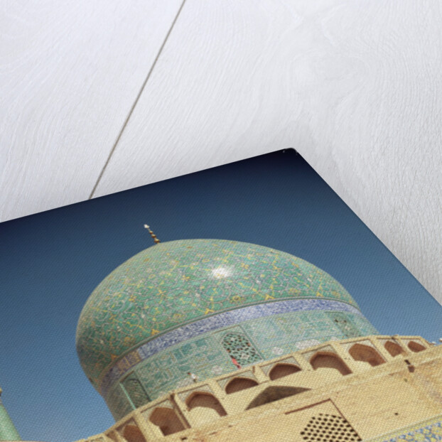 Basin and South Iwan, 1612-37 by Islamic School