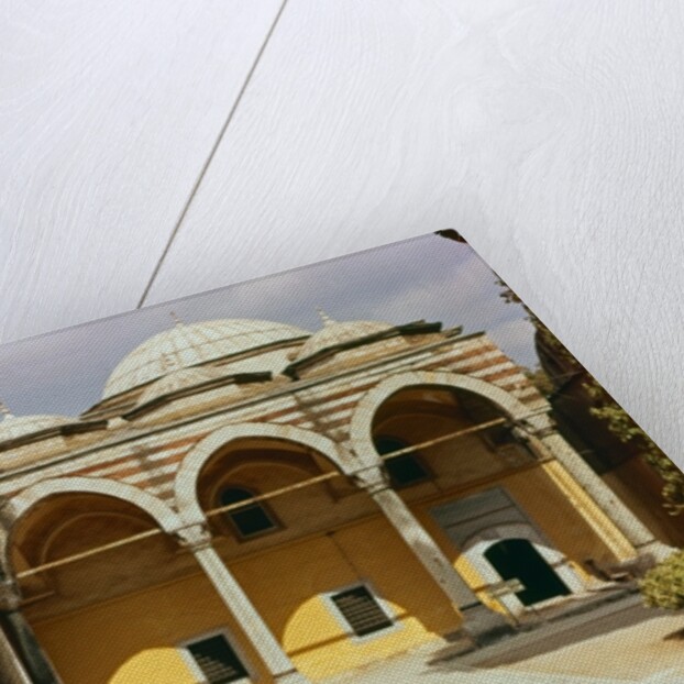 Interior courtyard of the Topkapi Palace by School Islamic