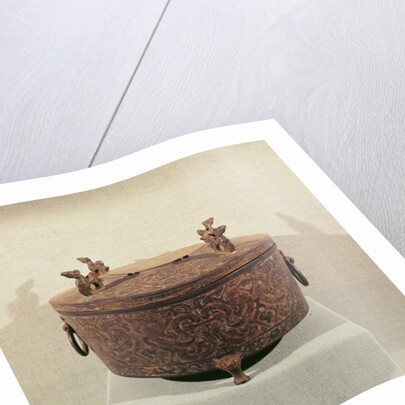 Tsouen wine vase decorated with stylised and geometric dragons by Warring States period Chinese School