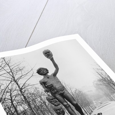 The mask seller, 1883 by Zacharie Astruc