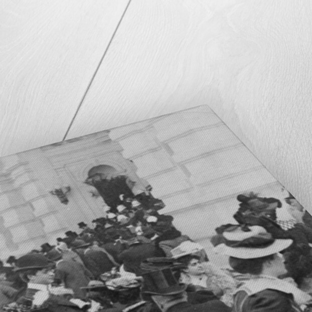 The crowd at opening of the U.S. Building at the Paris Exposition, 1900 by Anonymous