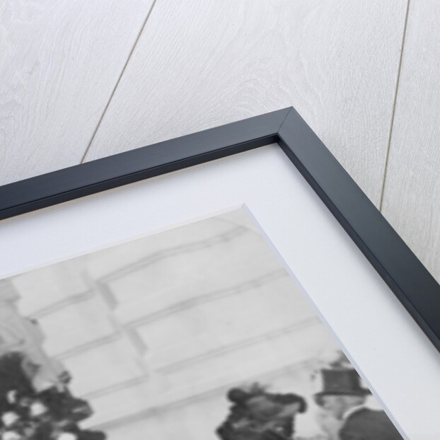 The crowd at opening of the U.S. Building at the Paris Exposition, 1900 by Anonymous