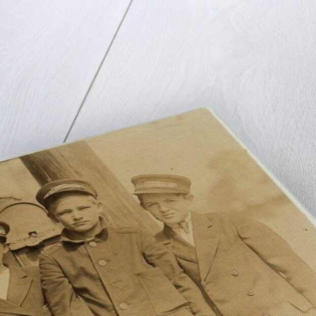 Messenger boys in Jacksonville, Florida, 1913 by Lewis Wickes Hine