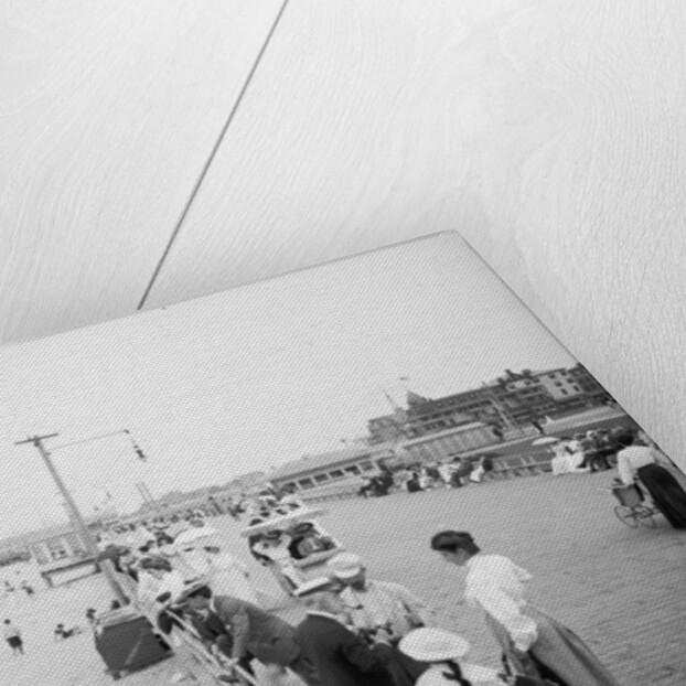 Boardwalk & beach, Asbury Park, c.1905 by Detroit Publishing Co.