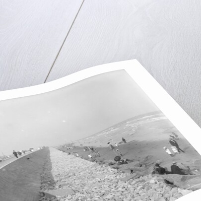 Seawall and beach, Galveston, Texas, 1910-20 by Detroit Publishing Co.