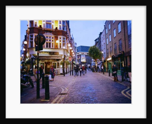 London, 2013 by Carli Choi