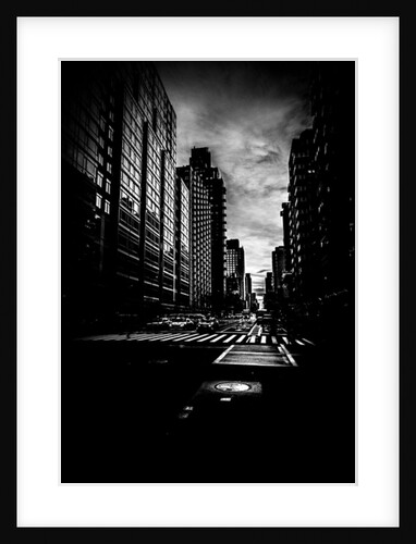 New York Street, 2017 by Guilherme Pontes