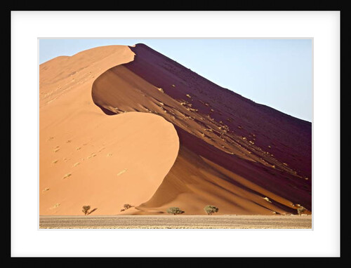 Dune, Sossusvlei, 2017 by Eric Meyer