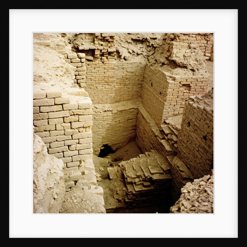 Palace ruin by Sumerian Sumerian