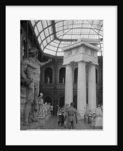 Ecole Nationale des Beaux-Arts, Palais des Etudes, the glass courtyard, c.1890-99 by Adolphe Giraudon