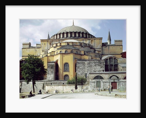 Exterior view of the cupola, 532-37 by Byzantine School