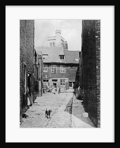 Street scene in Victorian London by English Photographer