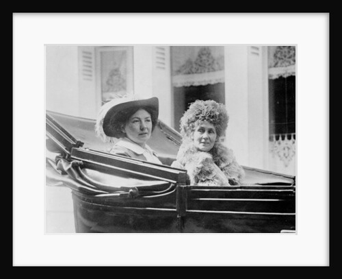 Christabel and her mother Emmeline Pankhurst in Paris, c.1912 by Anonymous