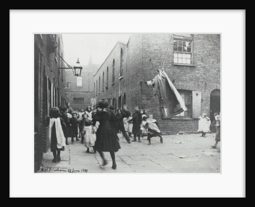 Aylesbury Place, Clerkenwell, 1899 by H.W. Fincham by English Photographer