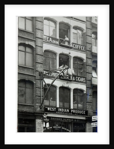 Davison Newman & co, Creechurch Lane, London c.1920 by English Photographer