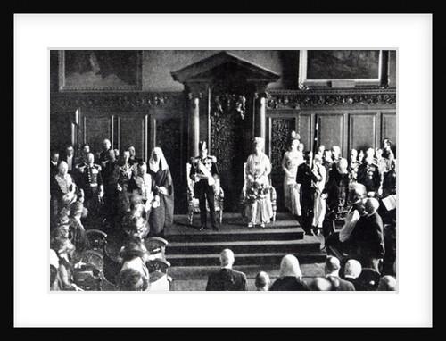 The King making his appeal for peace to the people of Ireland in the City Hall by English Photographer
