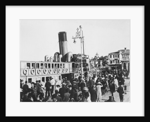 Ferry lands passengers on the island of Prinkipo off the coast of Istanbul, c.1920 by Anonymous