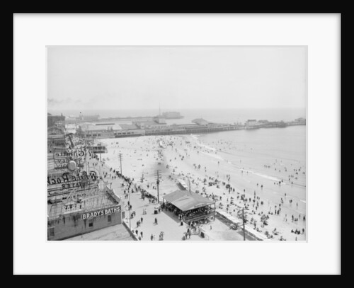 Beach and boardwalk, Atlantic City, 1900-10 by Detroit Publishing Co.