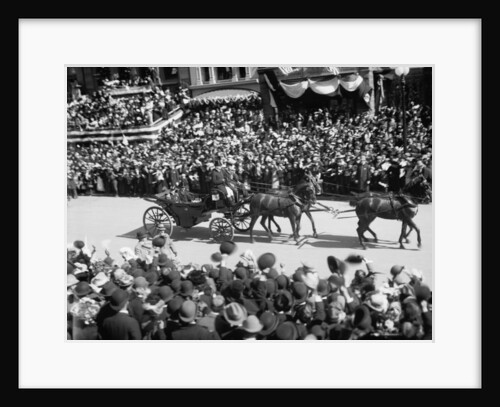 Admiral Dewey and Mayor Van Wyck, Dewey Land Parade, 30th September 1899 by Detroit Publishing Co.