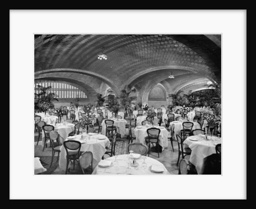 Restaurant, Grand Central Terminal, N.Y. Central Lines, New York, c.1910-20 by Detroit Publishing Co.