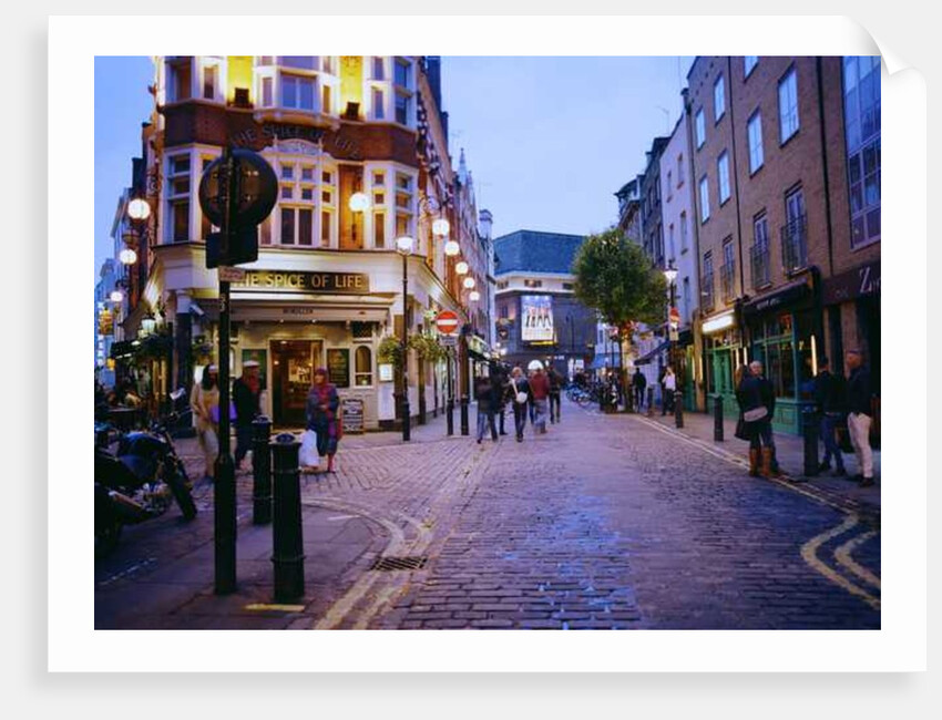 London, 2013 by Carli Choi