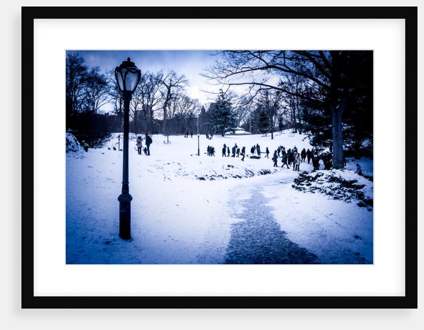 The Tourists in the Snow, 2017 by Guilherme Pontes
