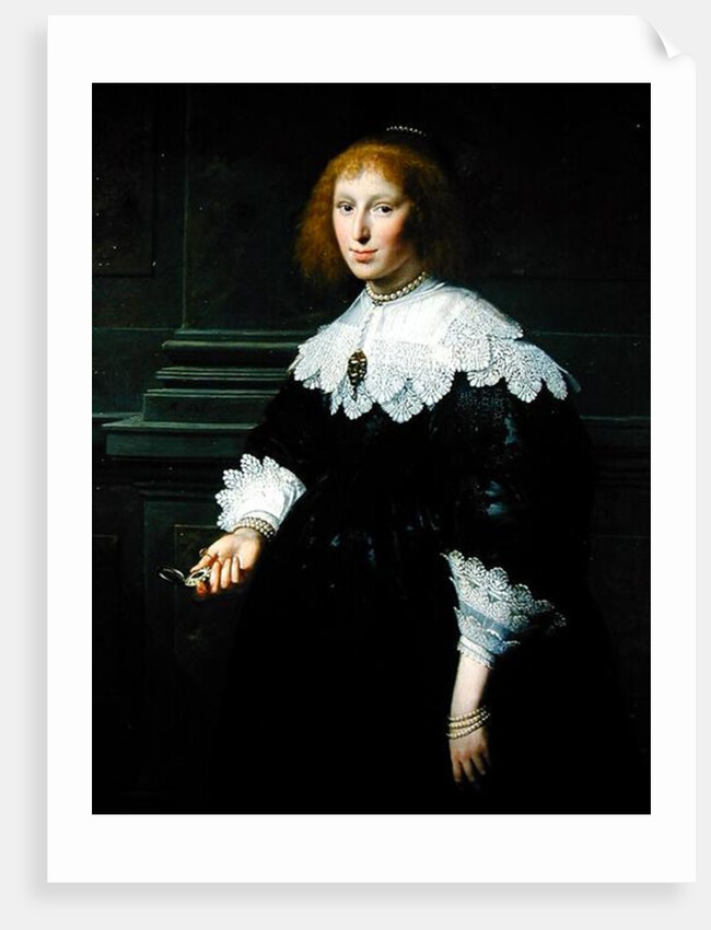 Portrait of a Lady Holding a Timepiece by Paulus Moreelse