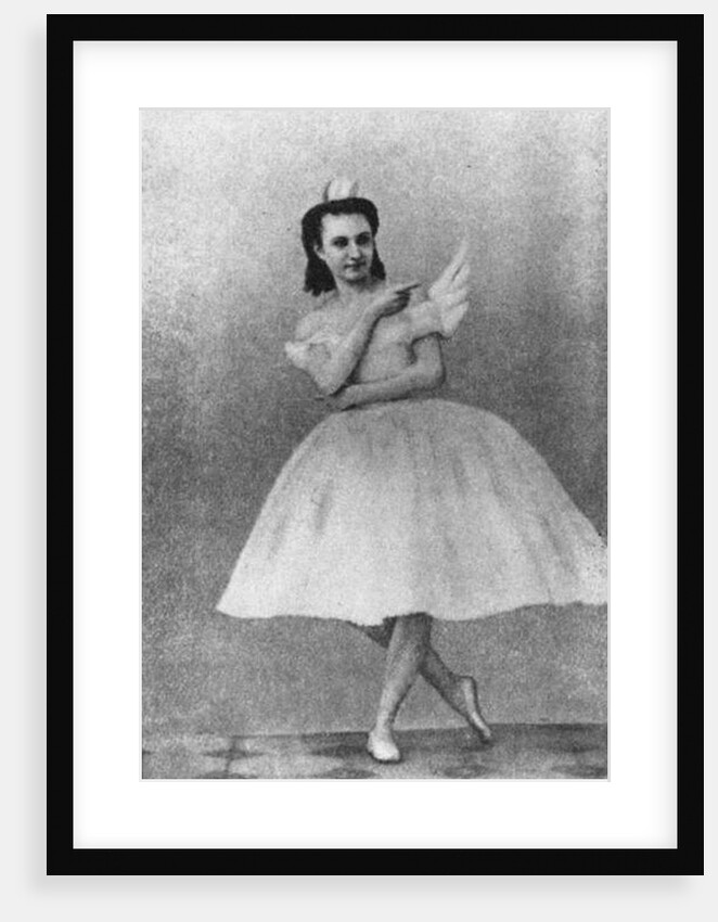Anna Sobechshanskaya as Odette in Julius Reisinger's original production of Swan Lake by Russian Photographer