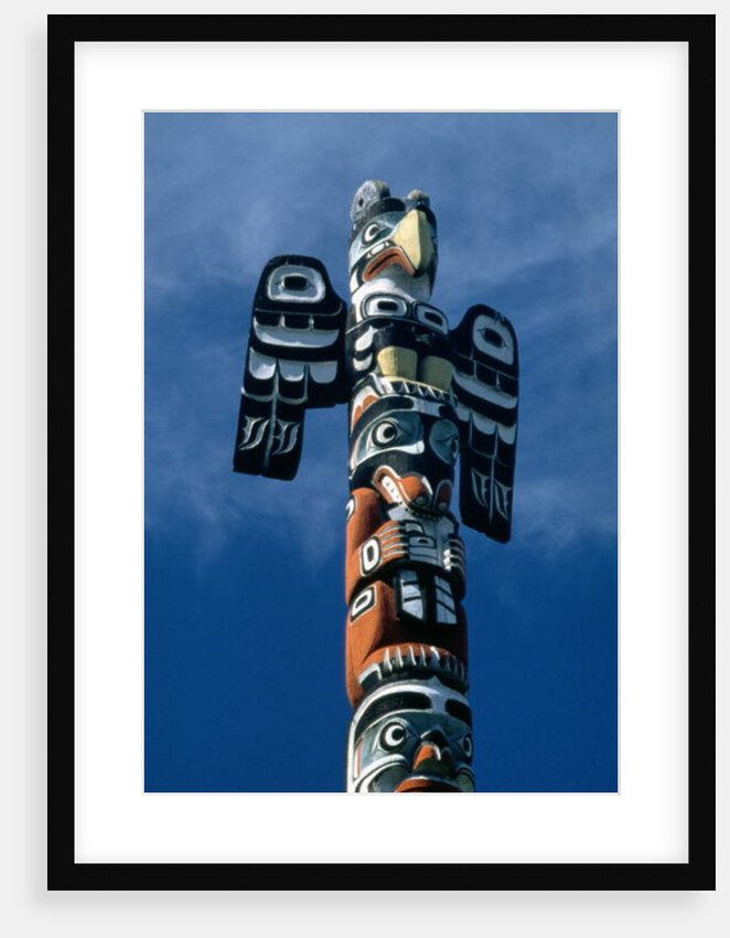 Haida Eagle clan totem pole by School Canadian