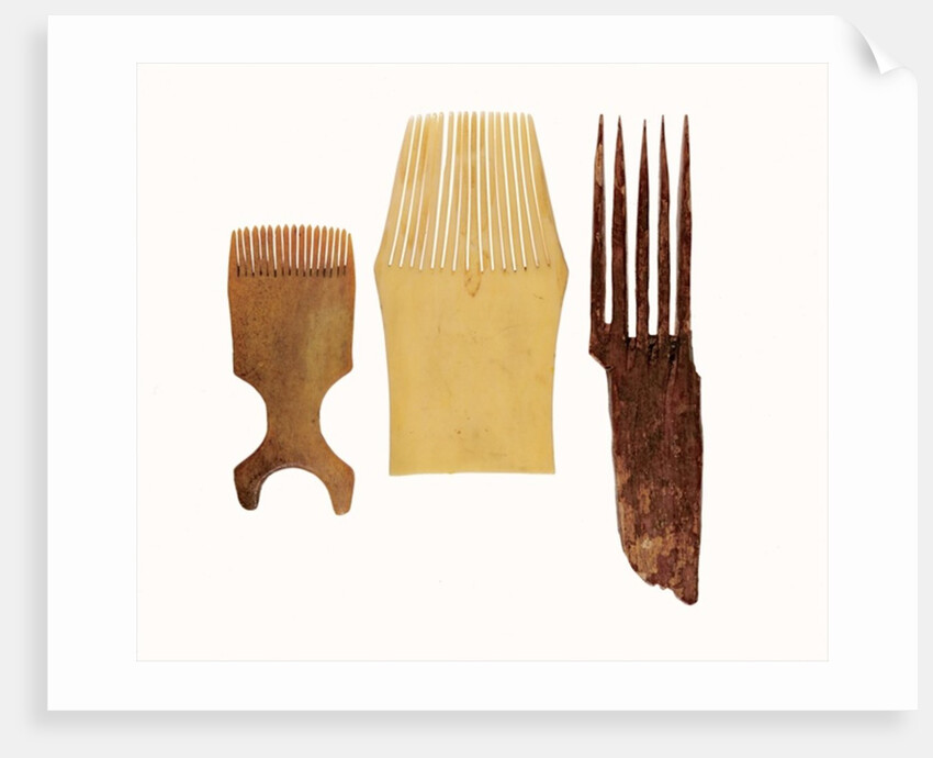 Inuit combs by School Inuit