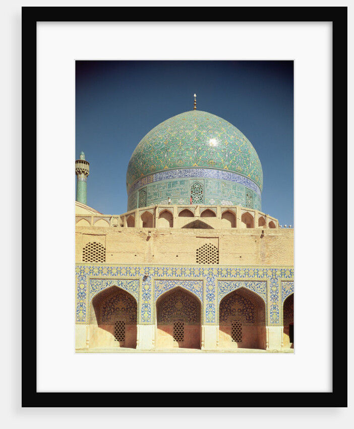 Basin and South Iwan, 1612-37 by Islamic School