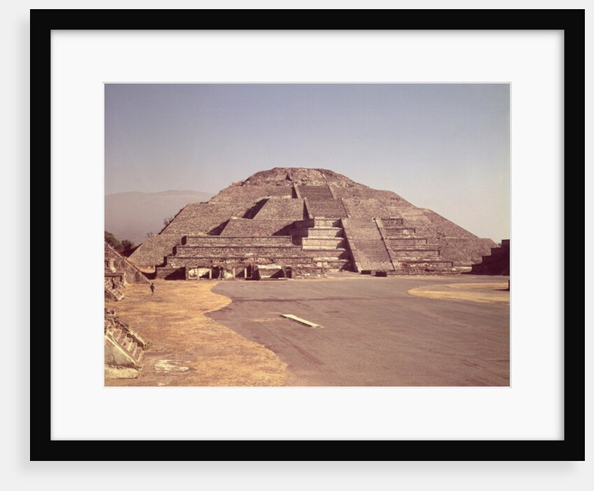 Pyramid of the Moon, built c.100-350 AD by Anonymous