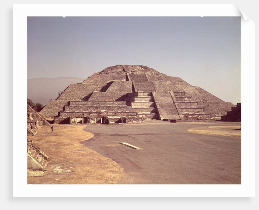 Pyramid of the Moon, built c.100-350 AD by Anonymous