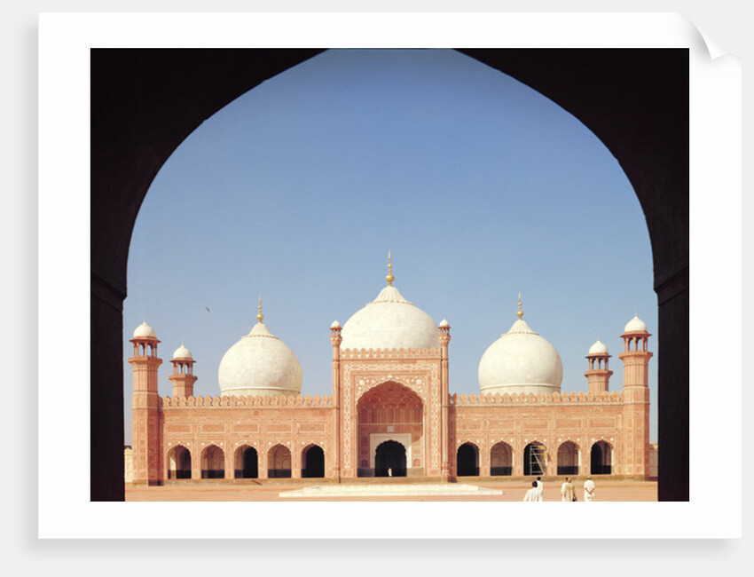 The Badshahi Mosque, built 1673-74 by Islamic School