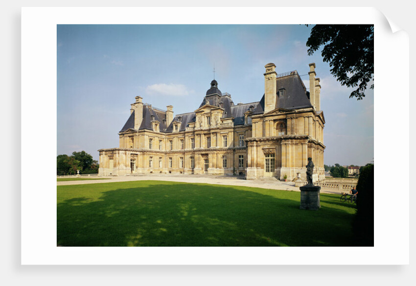 View of the West facade of Chateau de Maisons-Laffitte, built 1642-51 by Francois Mansart