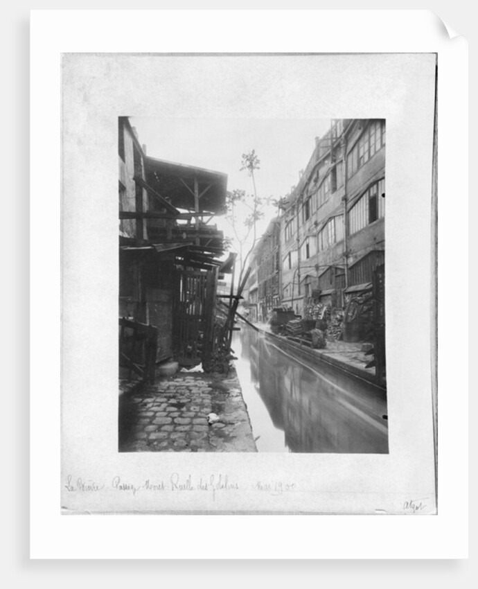 The Bievre, Passage Moret, Ruelle des Gobelins, Paris, May 1900 by Eugene Atget