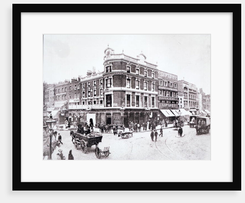 Pentonville Road scene, Islington, London by English Photographer