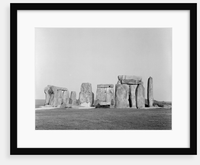 Stonehenge by Anonymous