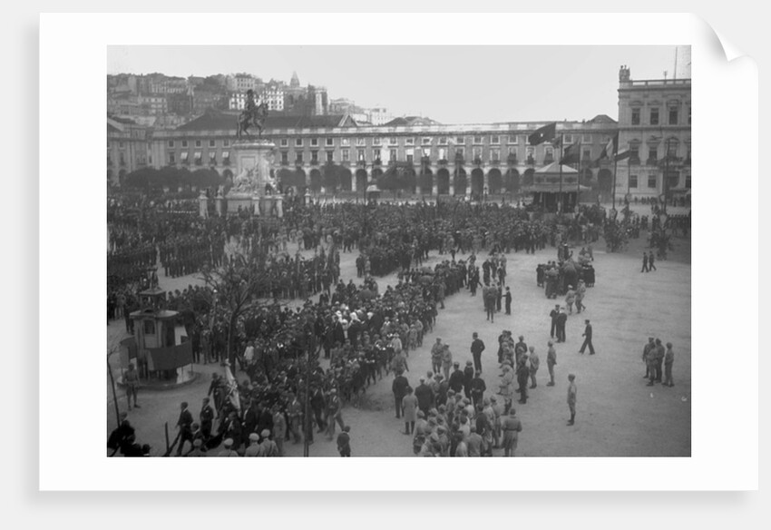 Victory celebrations in Praca do Comercio, Lisbon, 1918 by Anonymous